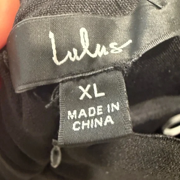 Lulu's Black strapped  Maxi Dress - Picture 7 of 8